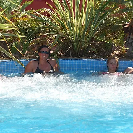 Lagrange Grand Bleu - Les Pescalunes 2* Agde