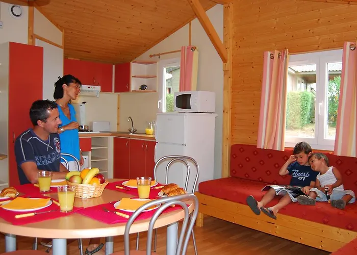 Parco vacanze Lagrange Grand Bleu Vacances – Résidence Les Pescalunes Agde